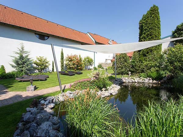Gasthof Weinzettl Otel Apetlon Dış mekan fotoğraf