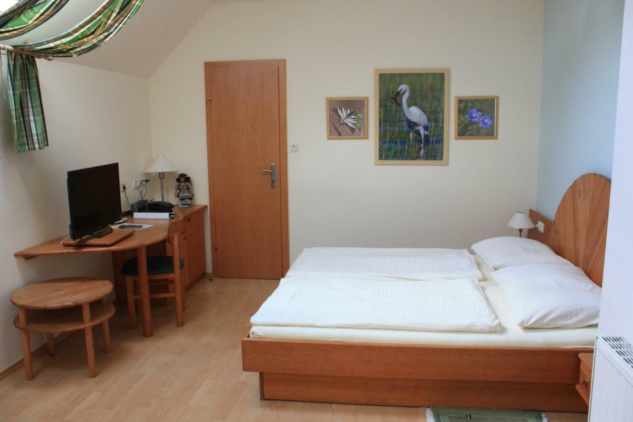 Gasthof Weinzettl Otel Apetlon Dış mekan fotoğraf